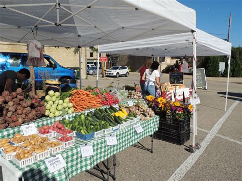 Fort Farmers Market - Enjoy Jefferson County Wisconsin Tourism