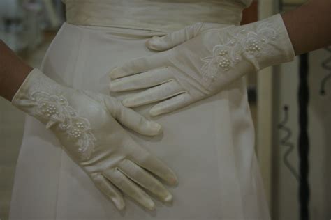 Women Wedding Gloves Satin Bridal Evening Party Ivory White Gloves