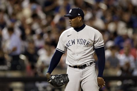 Aroldis Chapman's Yankees career could end after absurd new injury