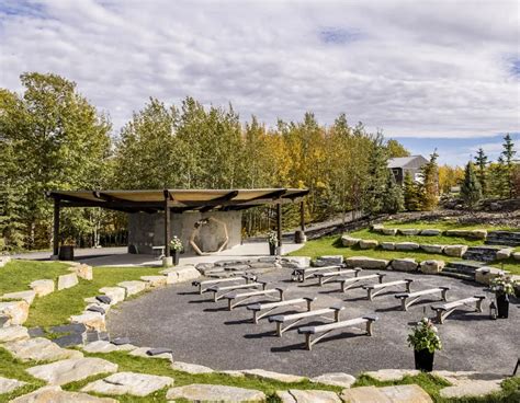 Of The Best Outdoor Wedding Venues Around Edmonton