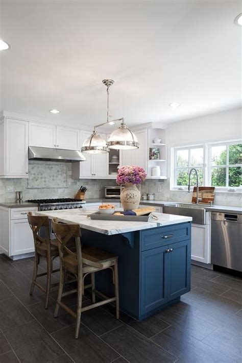 25 Contrasting Kitchen Island Ideas For A Statement Digsdigs