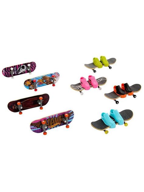 Hot Wheels Skate Rippin Tricks Fingerboard 8 Pack Uk