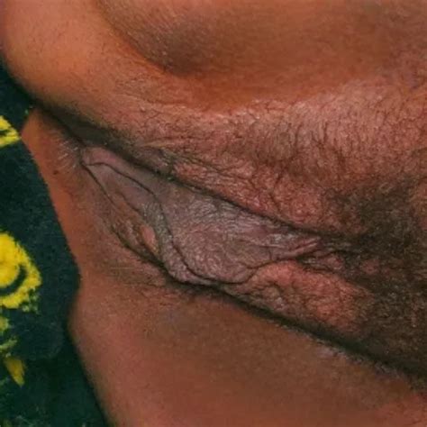 Greek Milf Bella Bellucci Showing Off I M Public Feat Bellabellucci Xhamster