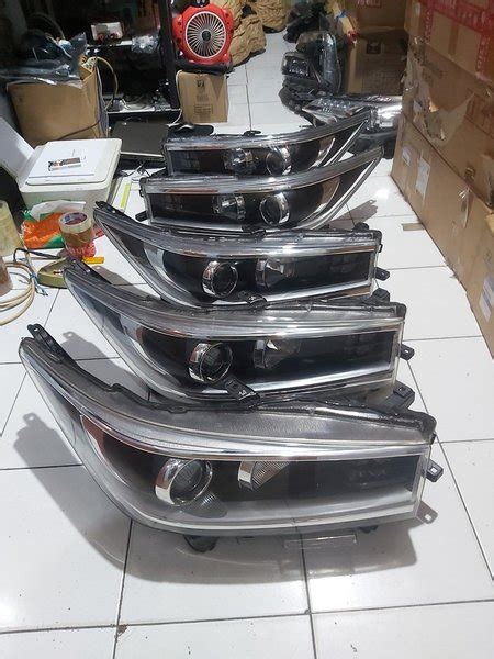 Jual Headlamp Toyota Innova Reborn Original Di Lapak Sakhi Autopart