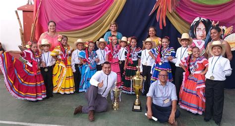 Honduras FolklorePerfil Del Grupo