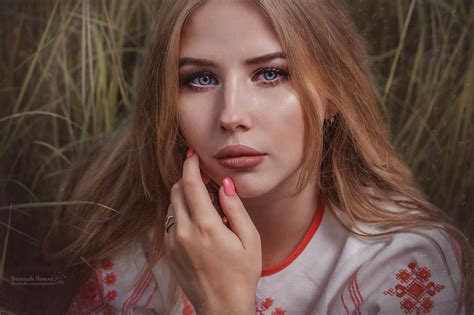 Wallpaper Women Blonde Face Portrait Blue Eyes Pink Nails