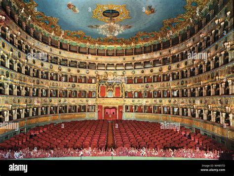 Venice teatro la fenice hi-res stock photography and images - Alamy