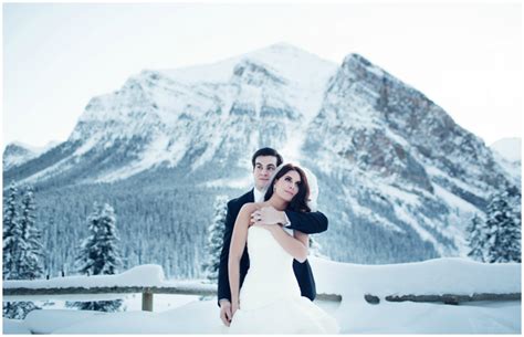 Destination I Do: Lake Louise - Jennifer Bergman Weddings