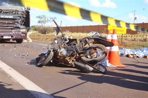 Acidente Fatal Em Campo Grande Motociclista De App E Passageira Perdem