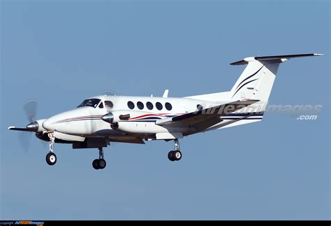 Beechcraft King Air Large Preview Airteamimages