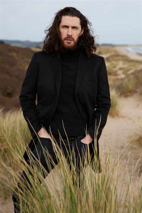 Hozier Extends ‘Unreal Unearth’ Tour into 2024 with New North American