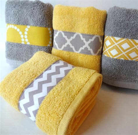 Bright Yellow Bath Towels / Marimekko Lokki White / Yellow Bath Towel ...