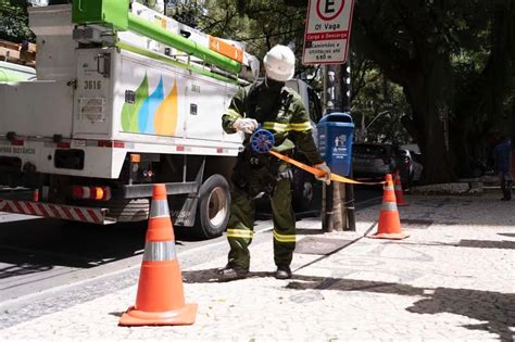 Jornal Correio Queda De Fios Provoca Falta De Energia Na Gra A