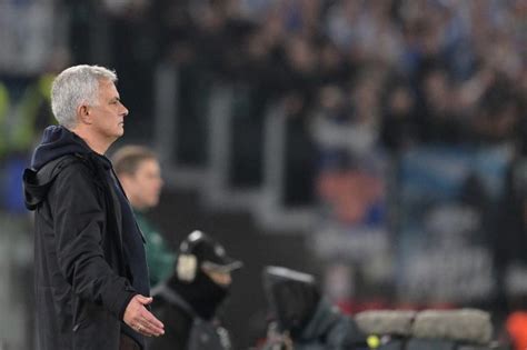 Squalifica Mourinho La Motivazione Ora Ufficiale