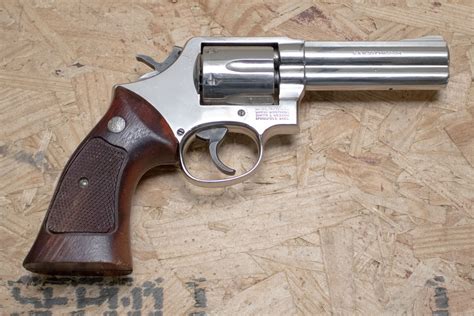 Smith Wesson 581 357 Magnum Police Trade In Revolver With Stainless