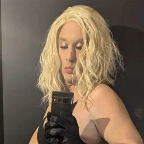 Tight Red Dress Shemale In English Amateur Porn Feat Shelby Grey Xhamster