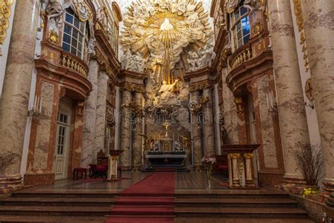 Beautiful Interior and Altar of Karlskirche Church in Vienna Stock ...