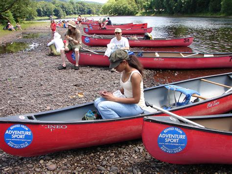 MUSE 2010 canoe trip | Faculty-Student Scholarly and Creative Collaborative Activity