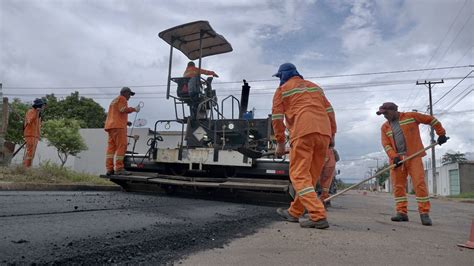 Prefeitura De Gurupi Avan A Obras De Recapeamento E Promove