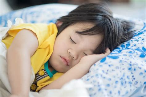 Tabla de sueño infantil Cuánto debe dormir un niño Etapa Infantil