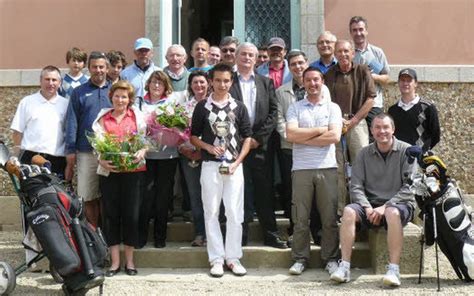 Golf de Kerbernez La famille Le Cerf se distingue Le Télégramme