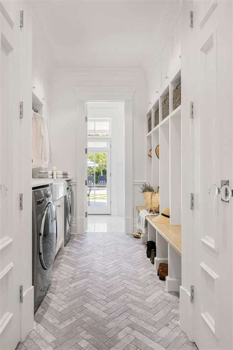 15 Gorgeous Laundry Room Mudroom Ideas White Laundry Rooms Laundry