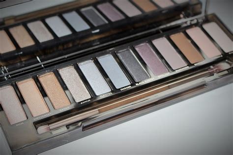 Urban Decay Naked Smoky Swatches Really Ree