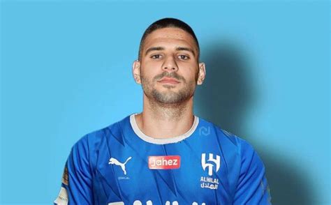 Mercato Aleksandar Mitrović va signé à Al Hilal