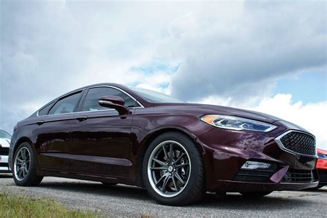 2017 Ford Fusion Sport 1/4 mile trap speeds 0-60 - DragTimes.com