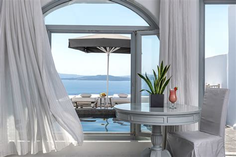 Santorini Luxury Suites | Andronis Luxury Suites