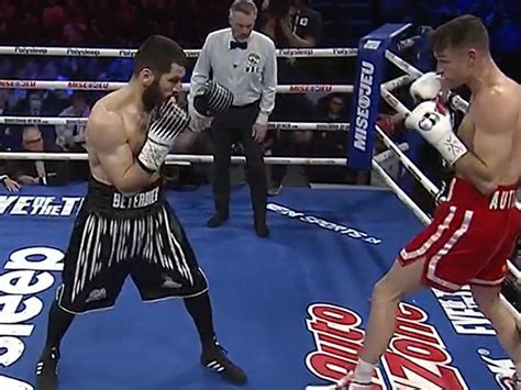 Artur Beterbiev demolió a Callum Smith, conservó su implacable récord y