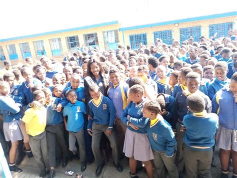 Beauty Queen Motivates Phomolong Primary Learners Kempton Express