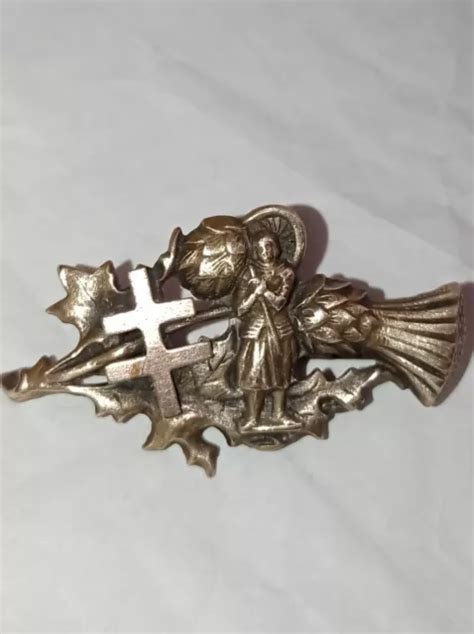 ANCIENNE BROCHE JEANNE d Arc Auréolée Croix de Lorraine Chardons Laiton