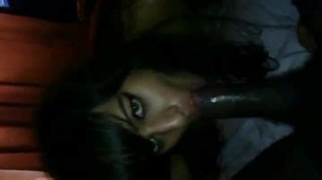 Suceuse De Bites Amatrice Aux Yeux Envo Tants Porn