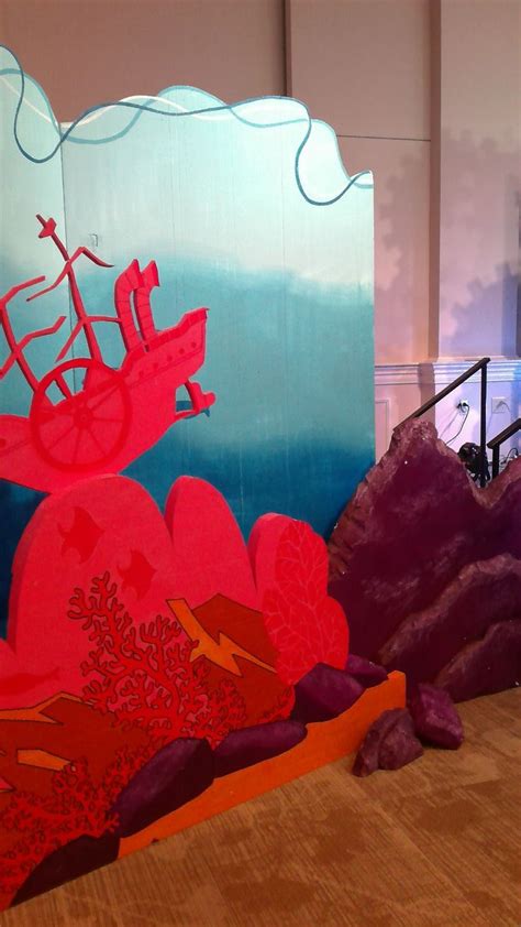 Backdrop Detail Vbs Preview Fort Worth Submerged Vbs Backdrops