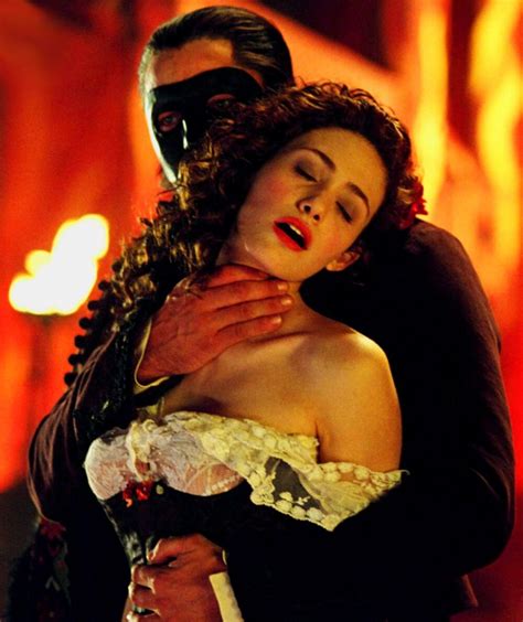 Фото: Призрак оперы / Кадр из фильма «Призрак оперы» (2004) #900441