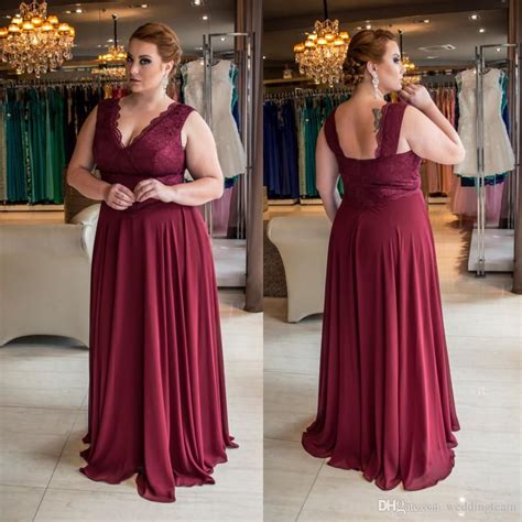 Stunning Burgundy Plus Size Lace Evening Dresses V Neck A Line Cheap