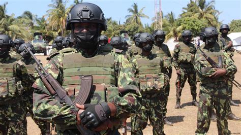 Moçambique quer recensear 221 mil jovens serviço militar DW 02