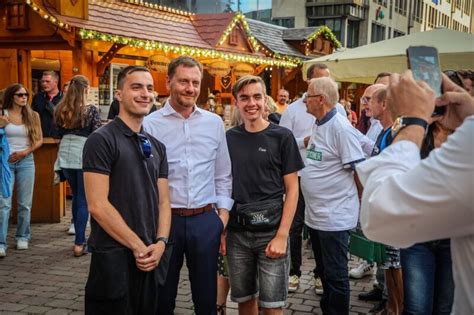 Chemnitzer Weinfest feierlich eröffnet