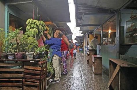 Nuestra Gente De Calidonia