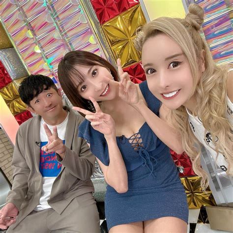 ティファニーさんのインスタグラム写真 ティファニーinstagram 「万券当てる松田さんと緒方さん！ さすが過ぎて頭の2つのお団子吹っ飛びました！ 沢山お隣でサポートしてくださるお二人