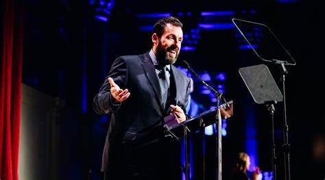 Adam Sandler To Receive Mark Twain Prize For American Humor The Forward