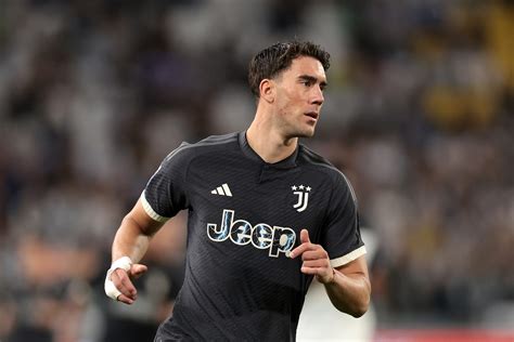 Voici Loffre Que Va Proposer La Juventus à Dusan Vlahovic Pour Son