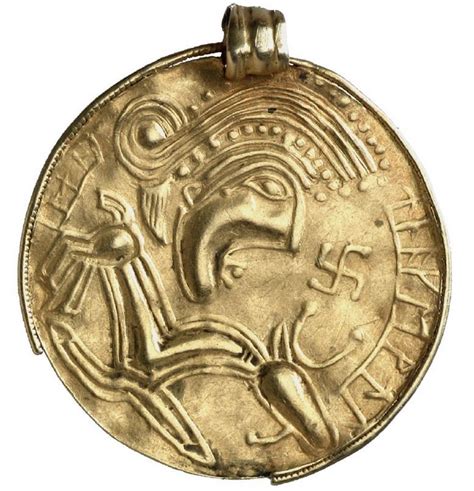 Nordic amulet 450-550. Gold. Scandinavia (Region). | © Foto: Münzkabinett der Staatlichen Museen ...