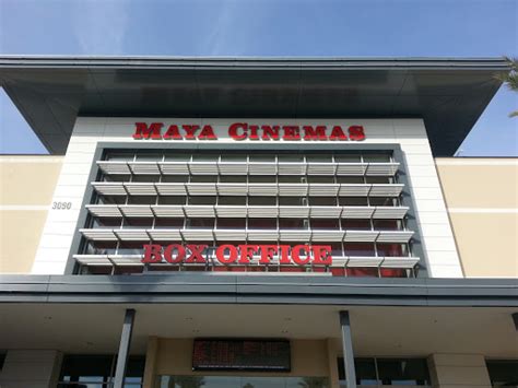 Movie Theater Maya Cinemas Fresno 16 Reviews And Photos 3090 E