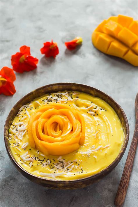 Mango Smoothie Bowl - Vegan, Paleo » LeelaLicious