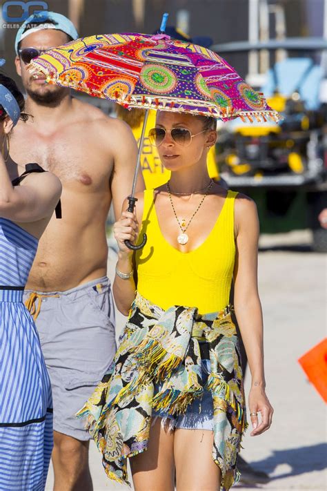 Nicole Richie Nude Pictures Onlyfans Leaks Playboy Photos Sex Scene Uncensored