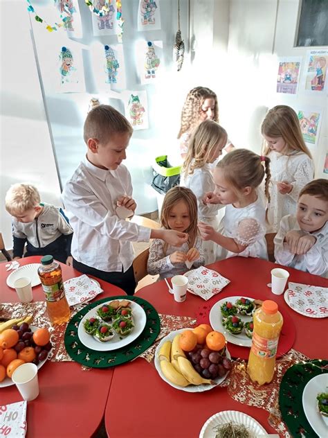 Wigilia w Tęczowej Akademii B Dwunastki Tomaszów Mazowiecki