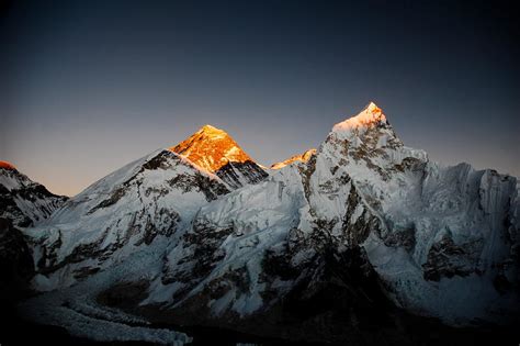 everest lhotse 2 by MugdimanDhaulagiri on DeviantArt