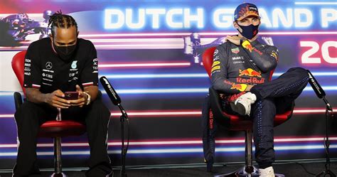 Jenson Button Kijkt Watertandend Naar Strijd Tussen Max Verstappen En